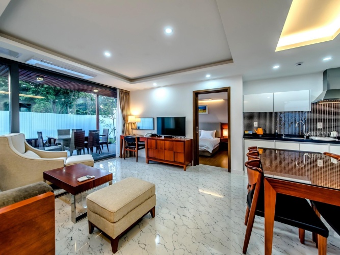 Platinum Villa