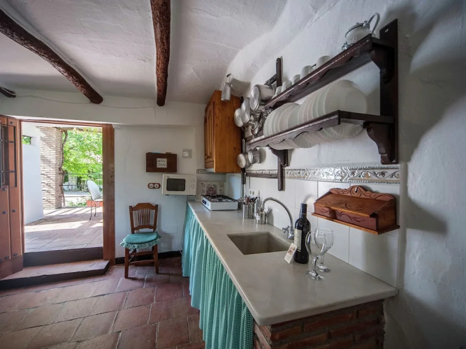 Rustic Cottage in El Padul With Swimming Pool