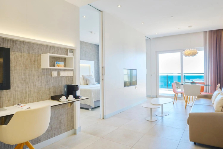 ESTIMAR Calpe Suitopia 3 & Three photo 7