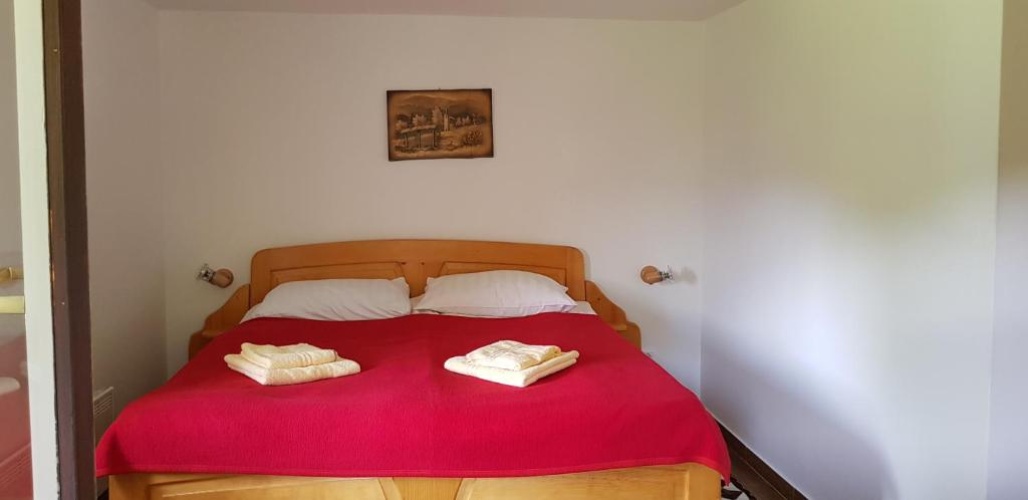 Standard Triple room with mountain view
