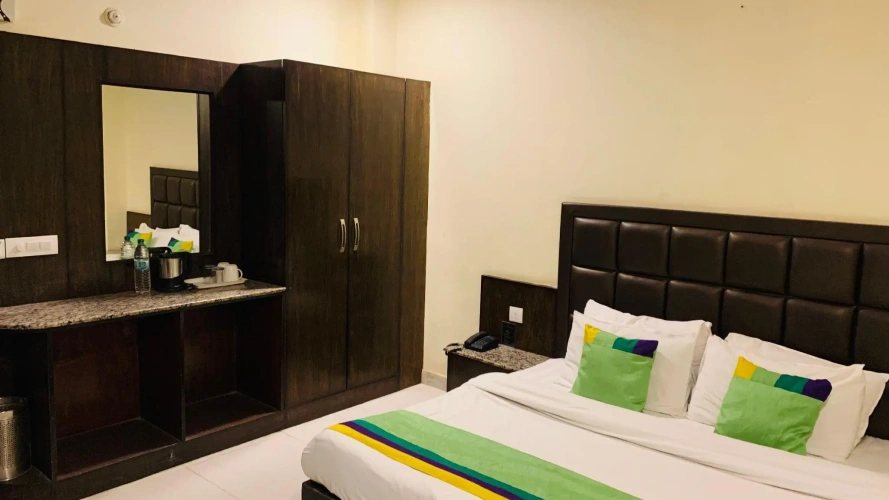 Standard Double Club room