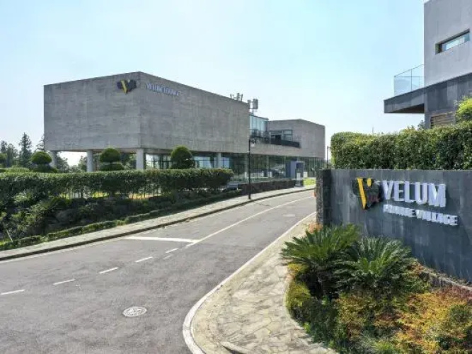 Velum Resort