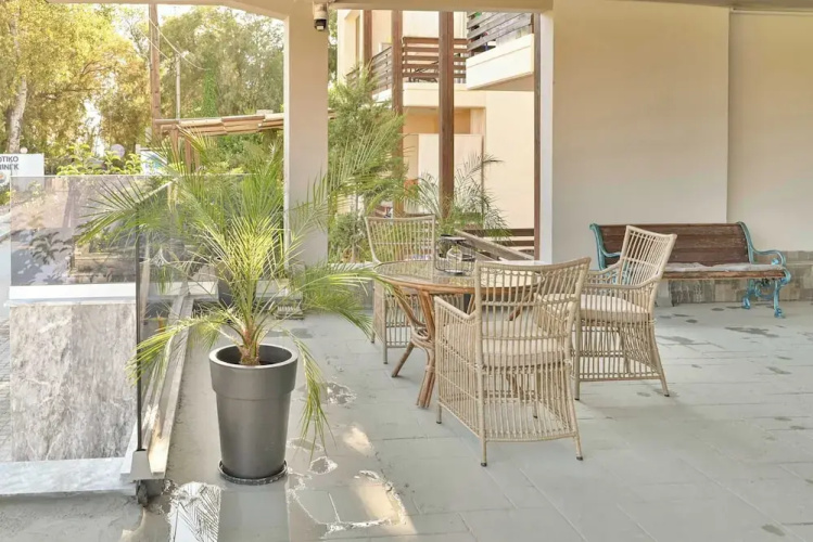 Seaside Nest in Kourouta Steps From the Beach