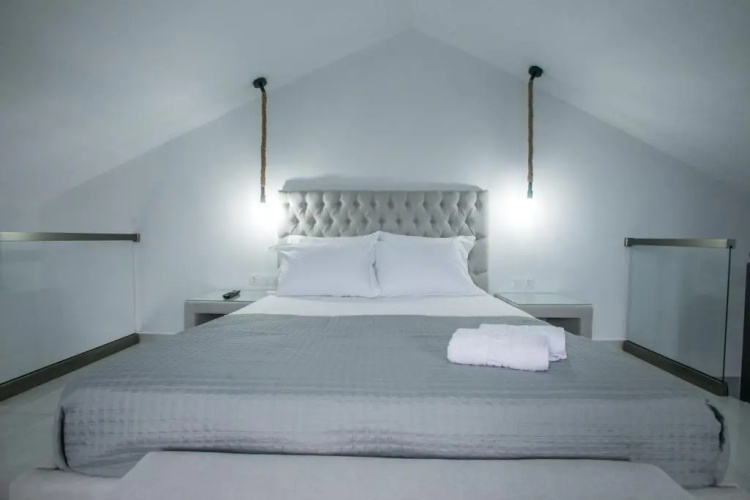 Anemos Luxury Apartments