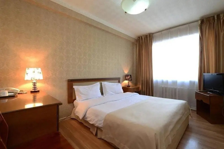 Sant Asar Hotel