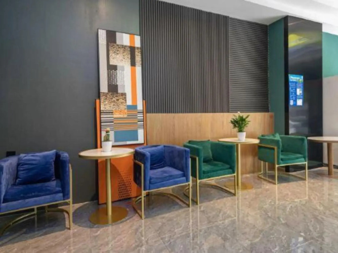 DENNERS Hotel