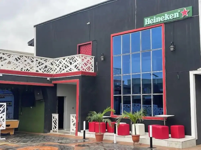 Villa Maxili Hotel And Apartment - Lagos