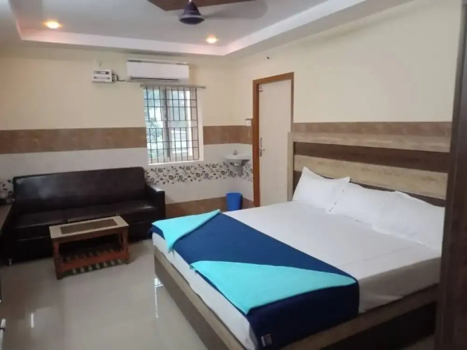 Vijetha Grand Lodge