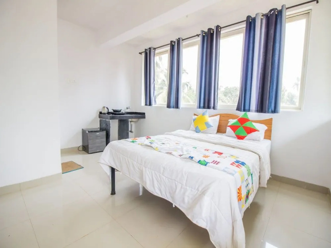 OYO 12873 Home Beach facing Studios Morjim