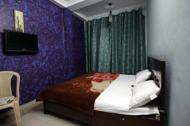 Kashi Residency