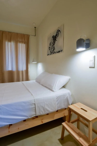 Rooster Guesthouse Rooms