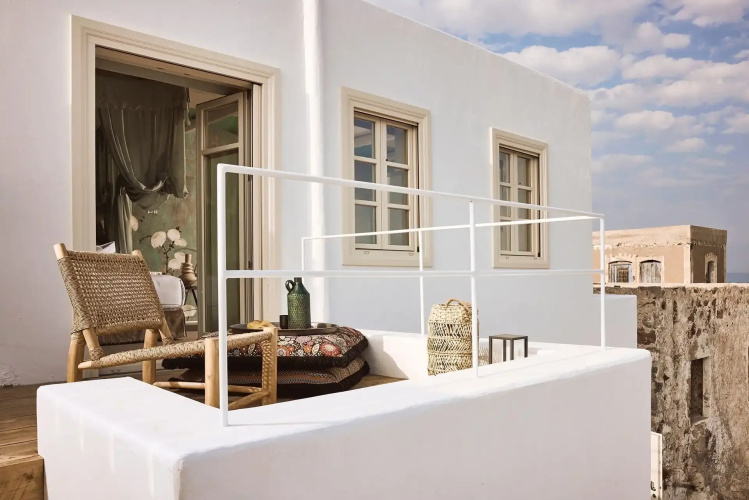 Niove Suites Milos