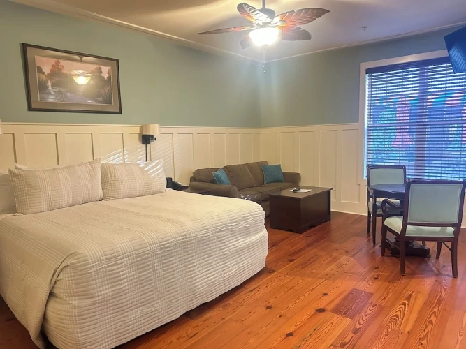 1 Bedroom Deluxe Studio