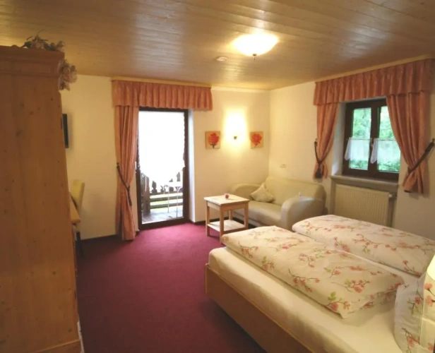 1 Bedroom Suite