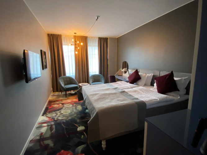 Adhisthana Hotel