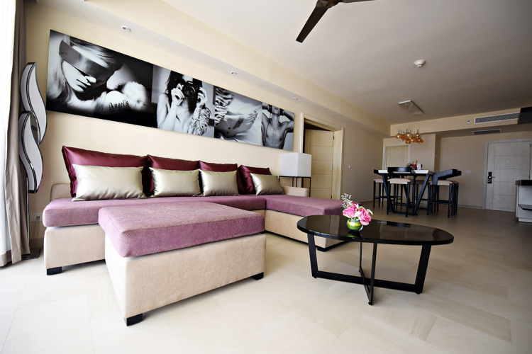 Royalton CHIC Punta Cana, An Autograph Collection All-Inclusive Resort & Casino - Adults Only photo 7