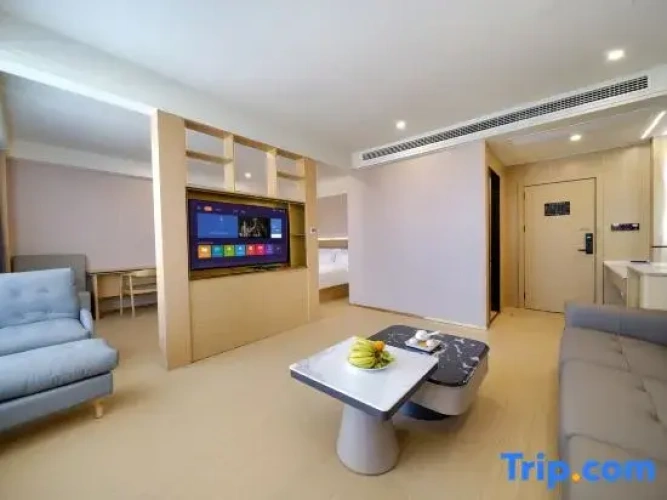 Deluxe Double Suite