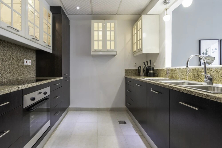 Splendid Apt With Breathtaking Dubai Marina View! - Image 3