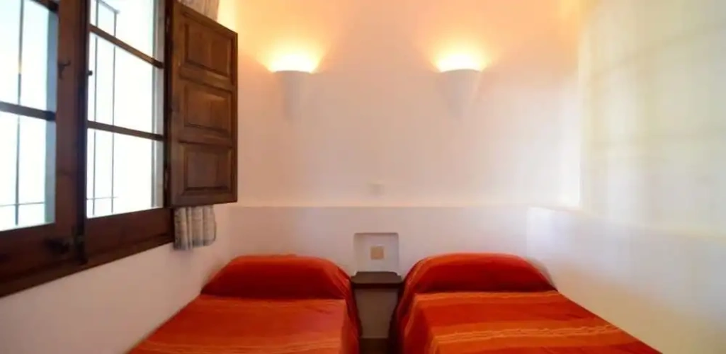 3 Bedrooms Villa
