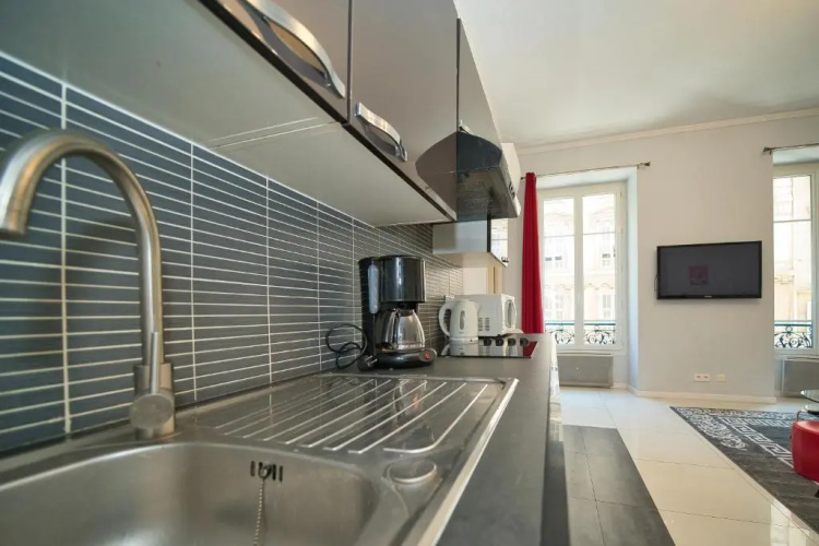 Lusso 5 beds Central Apartment