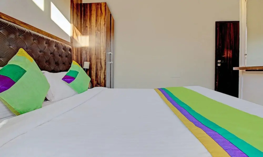 Treebo Trend Hotel Green Woods