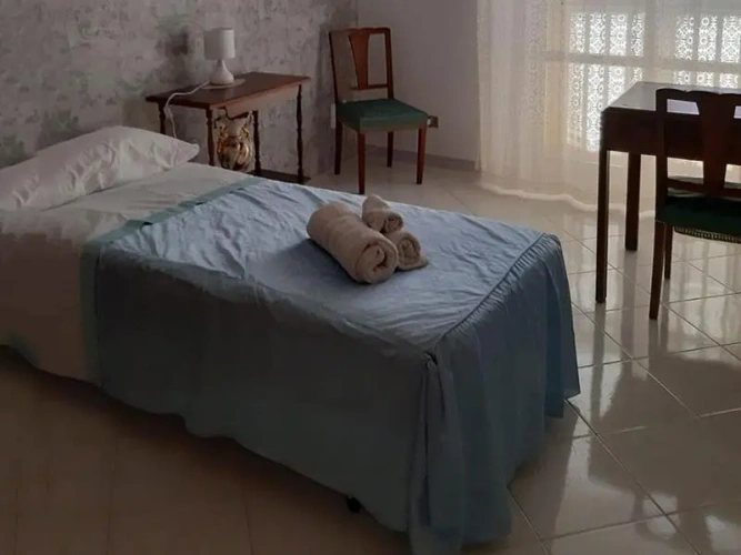 Standard Single room