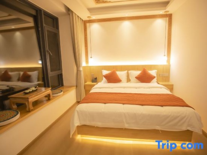 Standard Double room with mountain view