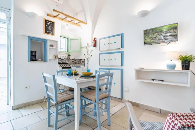 Vico di Ostuni Apartments by Typney