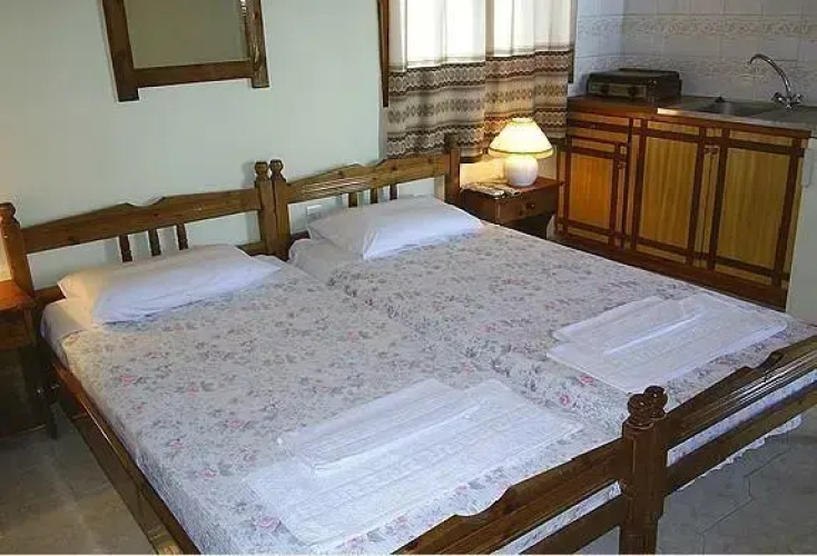 Anthipi Rooms