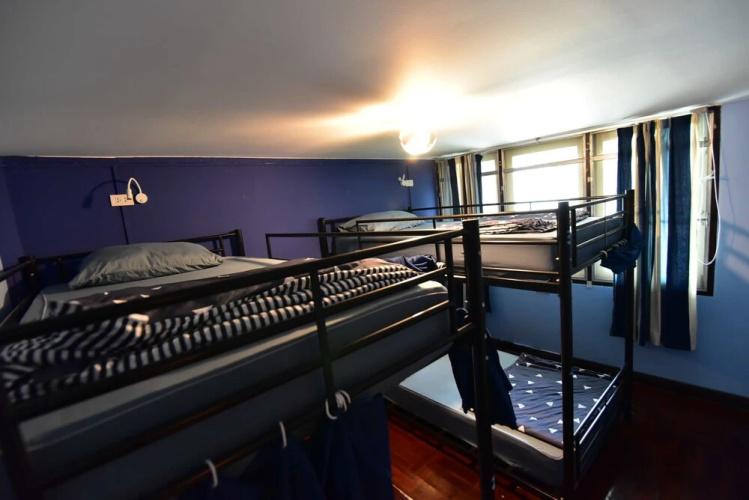 Lazy Blue House - Hostel