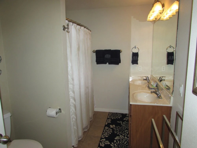 Condo A-2 3 Bedroom Condo by Redawning