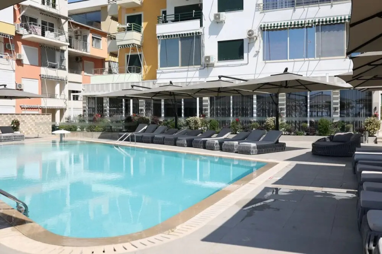 ApartHotel by Comfort Suites