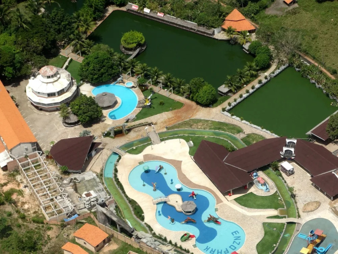 Enzo Park Hotel