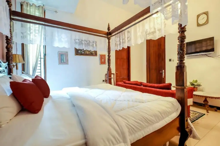 Executive room