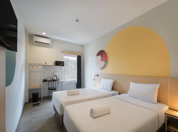 Deluxe Twin room