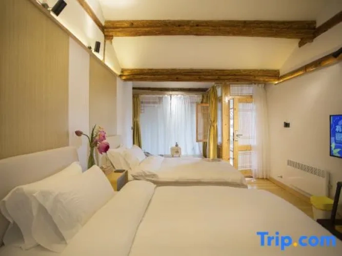 Comfort Twin Family room