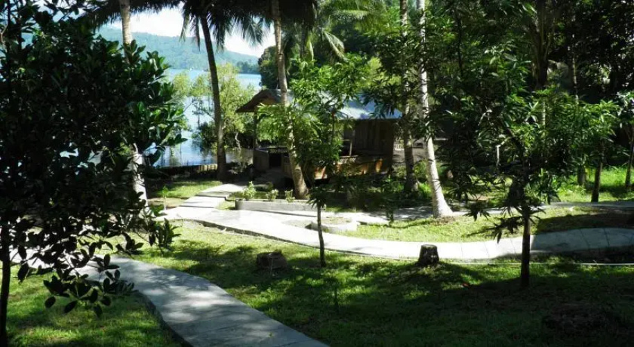 Daniel's Resort
