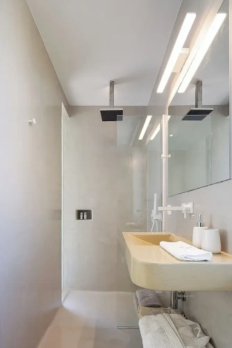 Standard Double room with balcony and with courtyard view