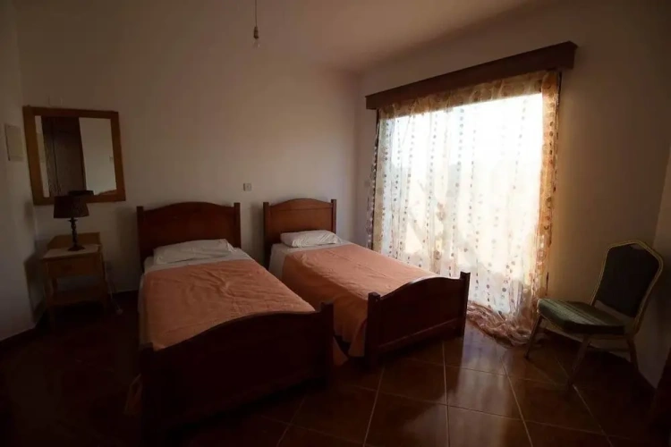 Standard Twin room with balcony