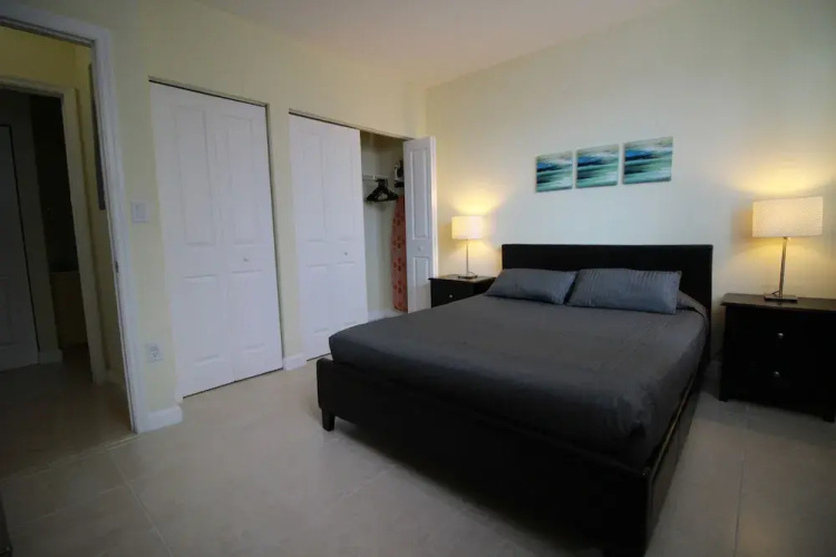 Coral Way by GWC