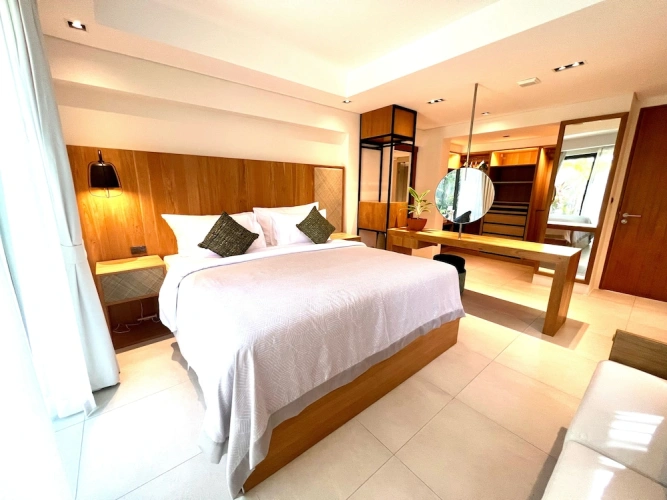 Villa Azure with Pool in Riverhouse