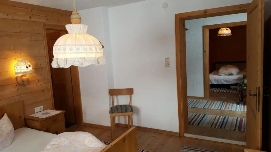3 Bedrooms Apartment