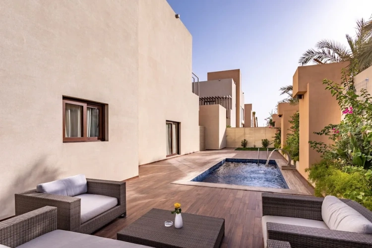 4 Bedrooms Premium Villa