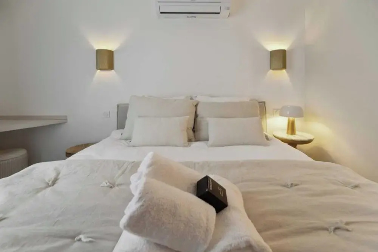 Chic 2br/4p Apartment - Saint-tropez Lices