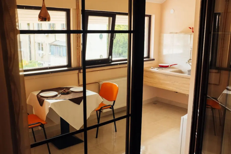 Francesca Residence