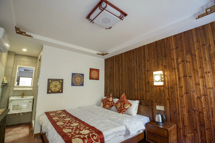 Chaozhou Hello Inn