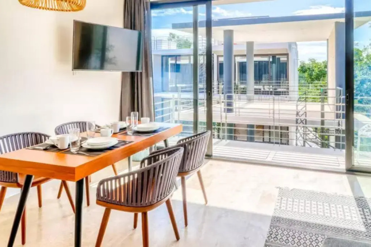 301 Amena Spacious Penthouse private Pools and View