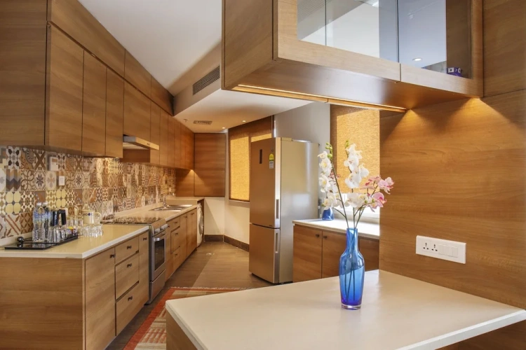 Ambassador Twin Suite with balcony