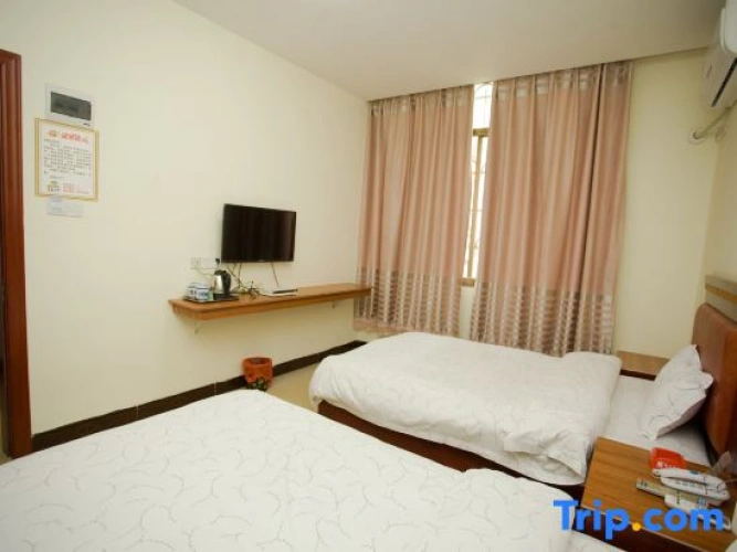 Economy Twin room