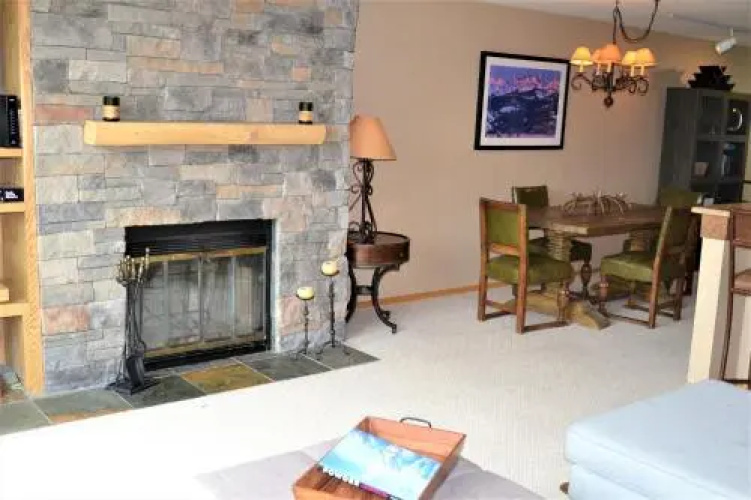 1100 N Frontage Rd Condo Unit W 2305